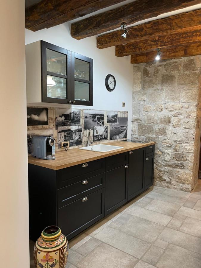 Kaštela Villa Gabine מראה חיצוני תמונה